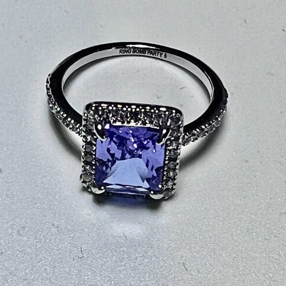 Ring bomb Party Ring, size 6, nwot - Picture 2 of 6